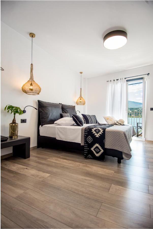A & B Minimal Suite Ιι With Sea View In Argostoli Екстер'єр фото