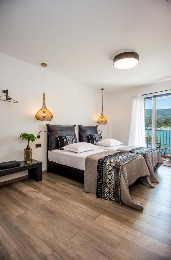 A & B Minimal Suite Ιι With Sea View In Argostoli Екстер'єр фото